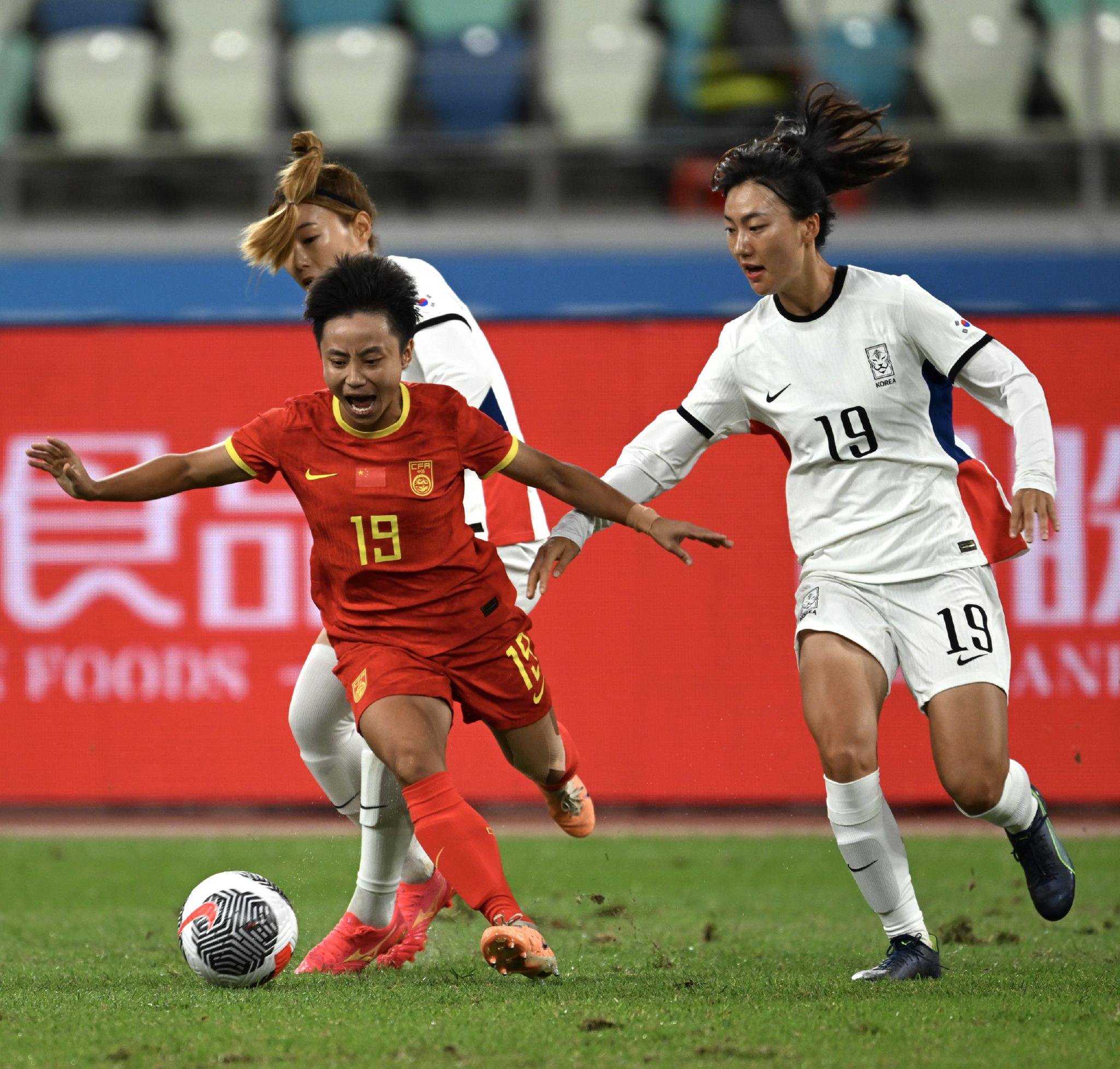中国足球女队(中国足球女队名单)  第1张
