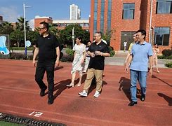 刘晓新足球报(刘晓宇球员介绍)  第2张
