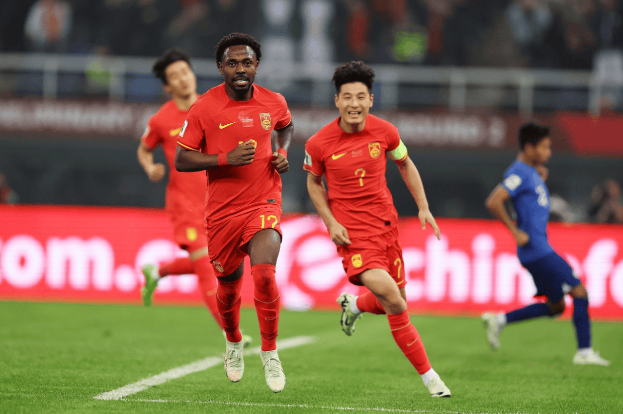 视频直播中国足球(视频直播中国足球在线观看)  第2张