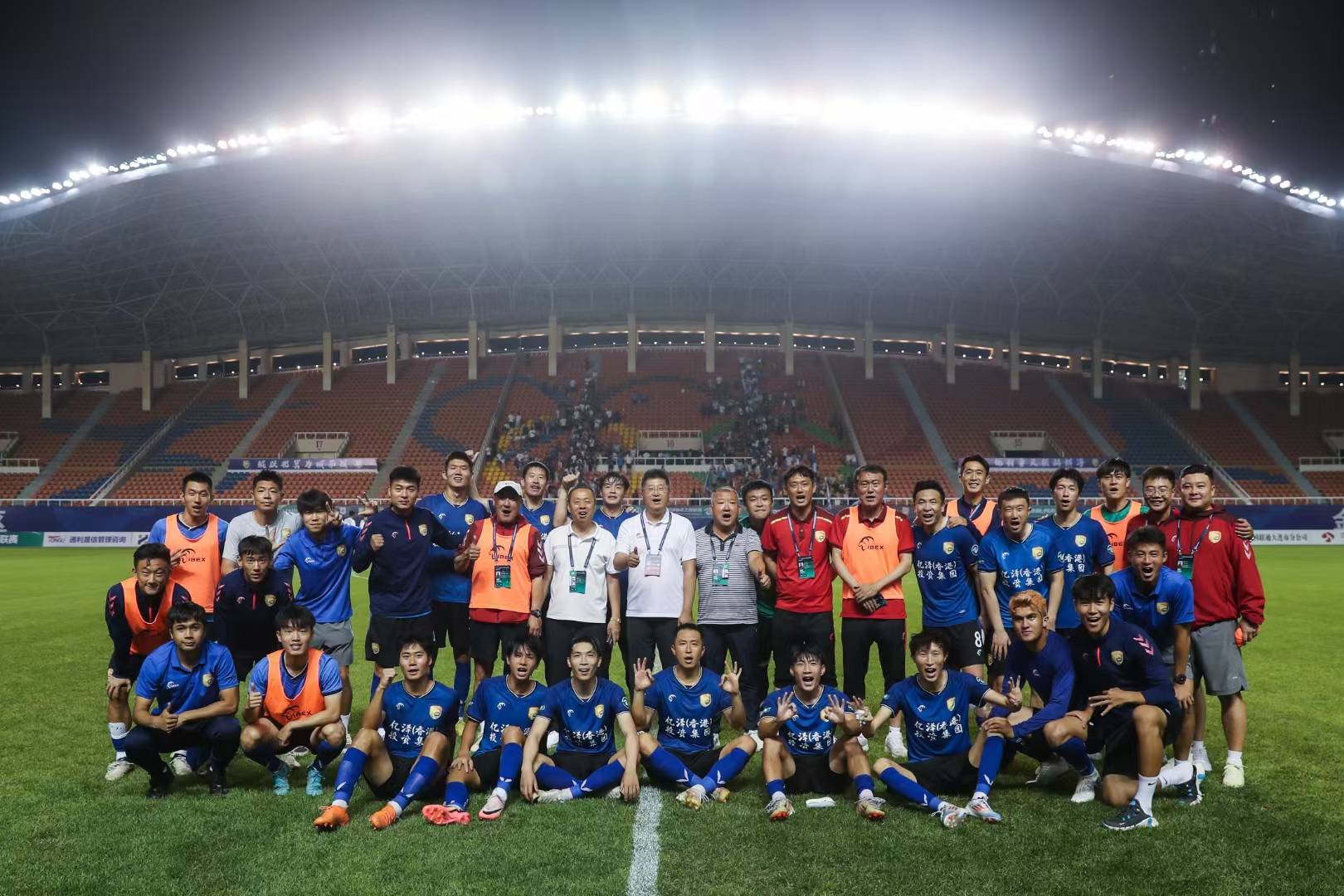 足球之夜2012青海足球的简单介绍  第1张