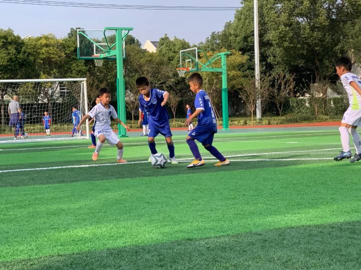幸运星足球俱乐部微博(上海幸运星足球俱乐部收费么)  第1张